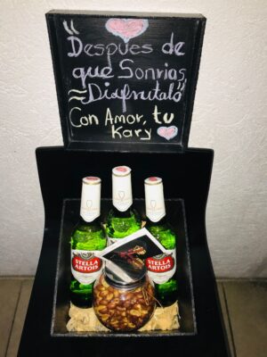 Caja Cuadrada Con Tapa 22x22x16 cm Pintada en Negro DQE02