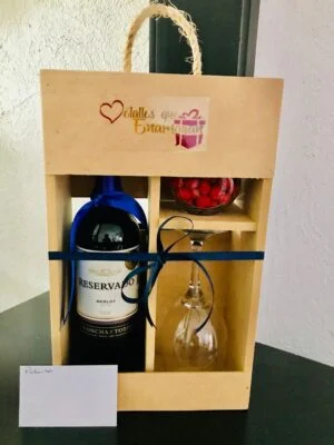 Caja de Vino Abierta DQE26